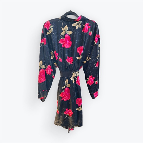VICTORIA'S SECRET 100% Silk Floral Robe, Size M/L - Picture 2 of 5